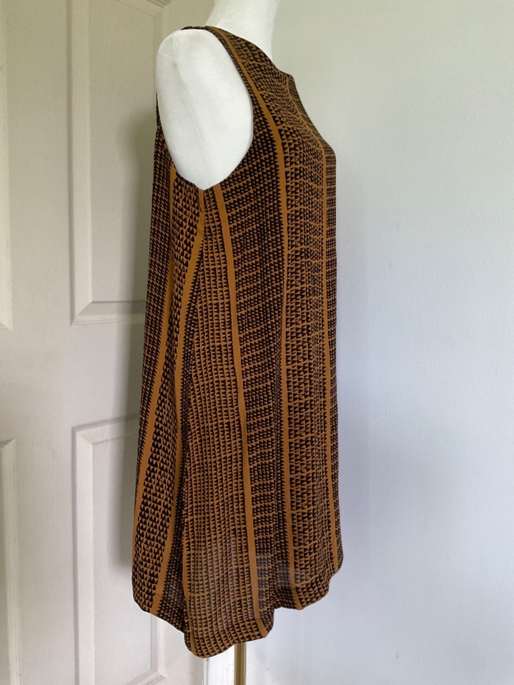 Tank top dress - Picture 3 of 6